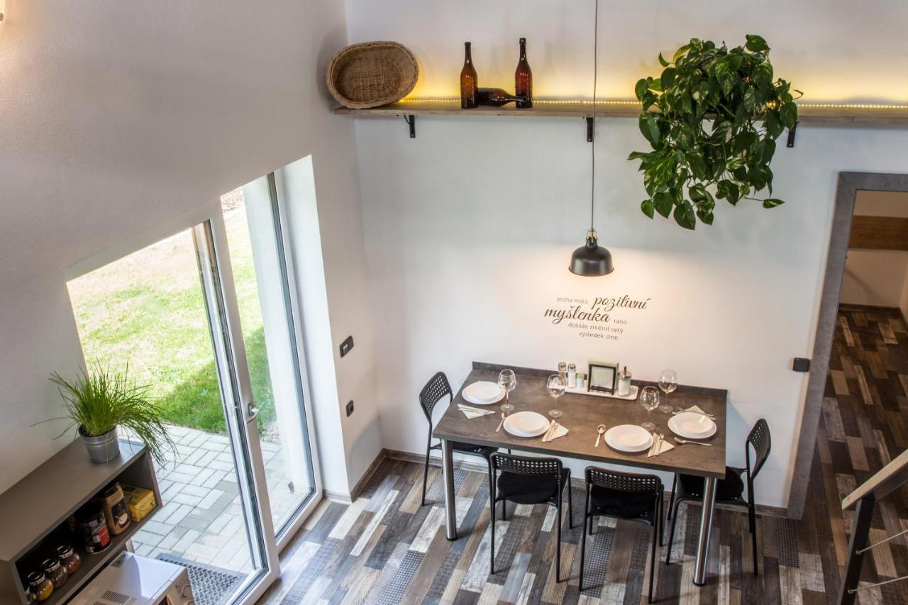 Apartmany Pod Lesem II Rodvinov Exterior photo